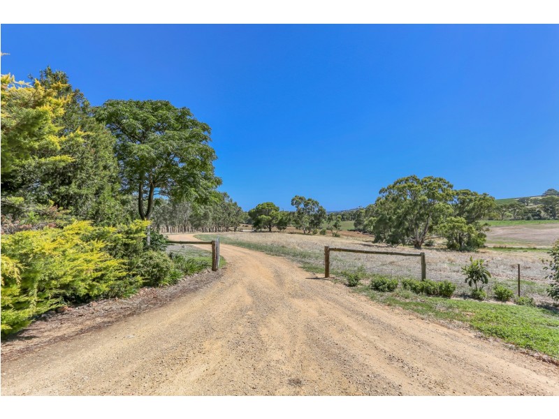18 Fromm Square, Williamstown SA 5351