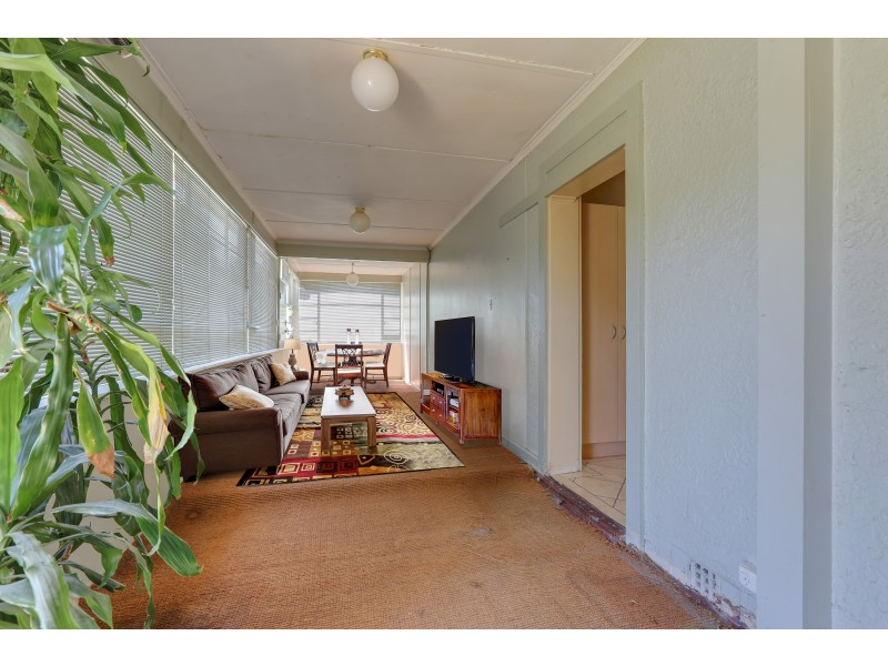 15 Rheims Street, Broadview SA 5083