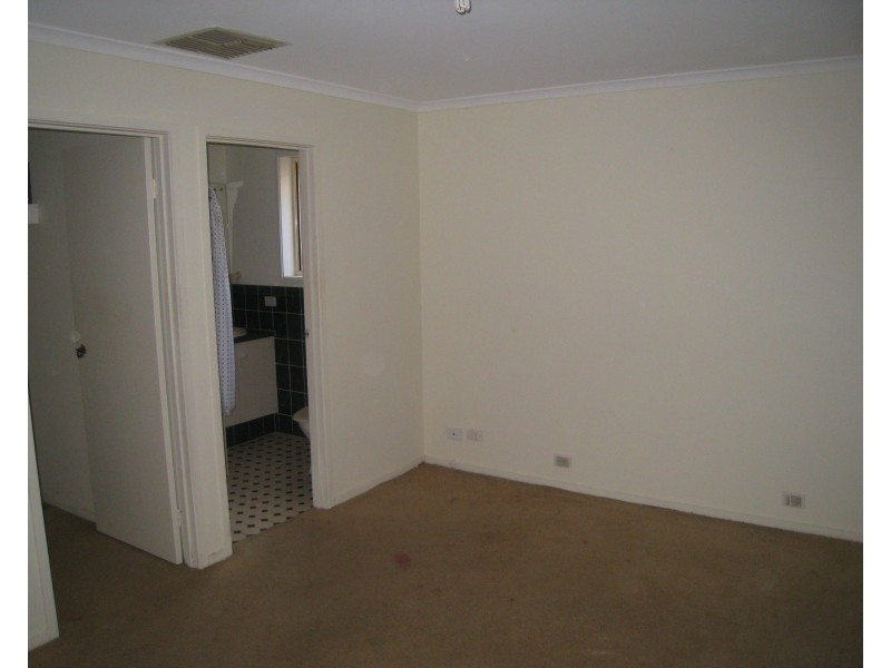 24 Giradof Street, Paralowie SA 5108