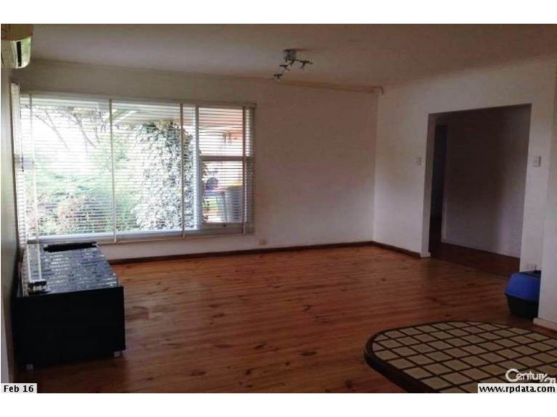 22 Kym Avenue, Valley View SA 5093