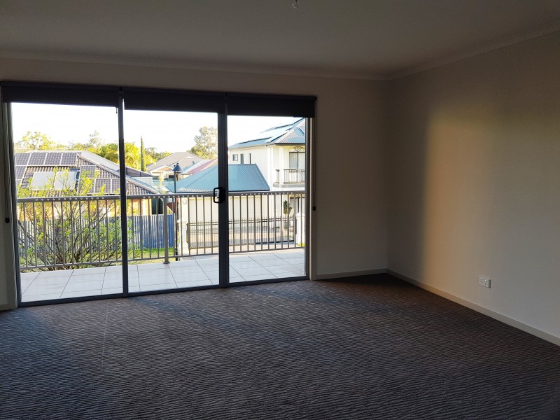 4 Pine Court, Mawson Lakes SA 5095