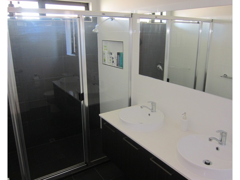 19B Lovelock Road, Parafield Gardens SA 5107
