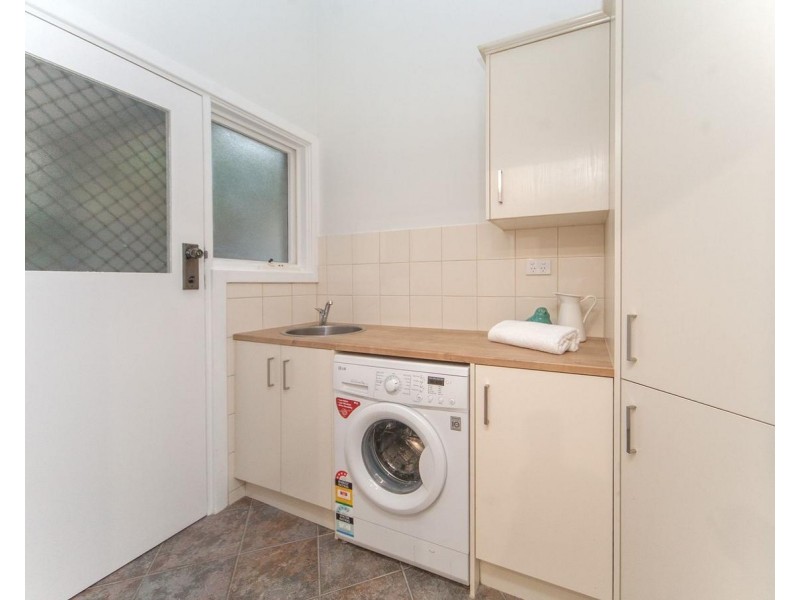 12 Cumberland Avenue, Modbury Heights SA 5092