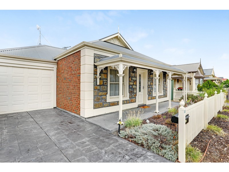 33 Newland Way, Mawson Lakes SA 5095