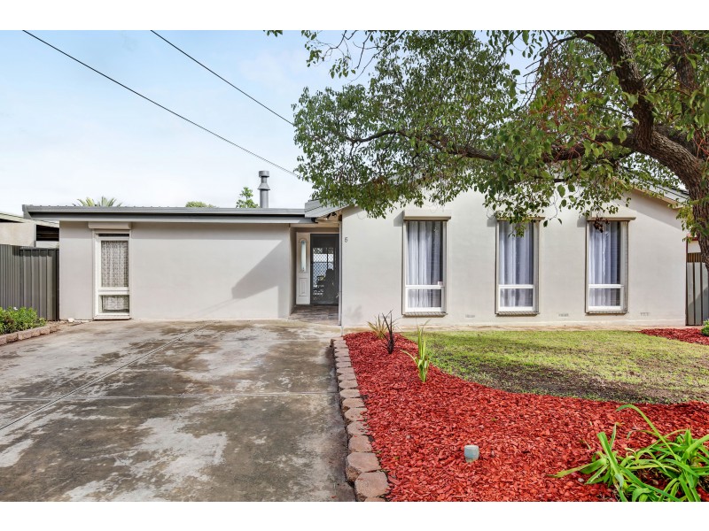 5 Dienelt Drive, Para Hills West SA 5096