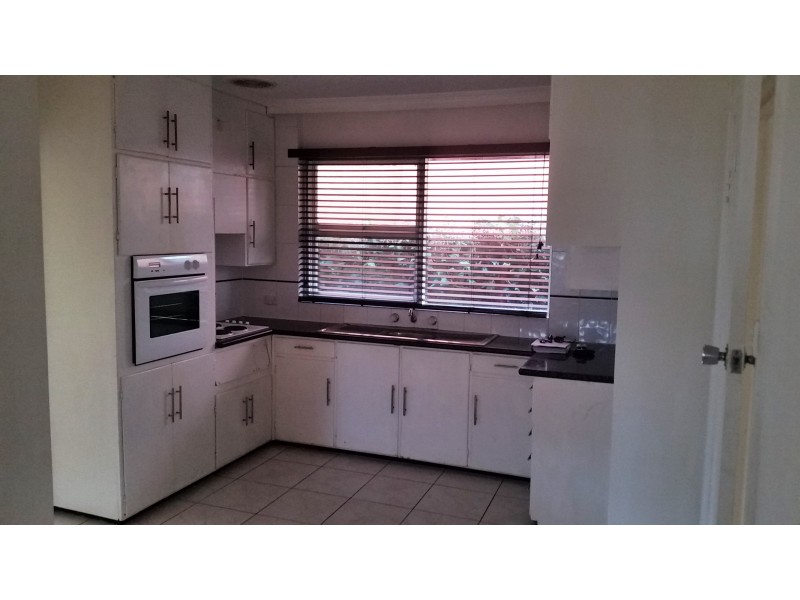 8 Milne Street, Vale Park SA 5081