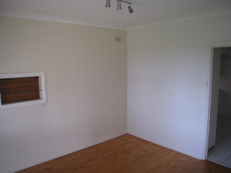 8 Milne Street, Vale Park SA 5081