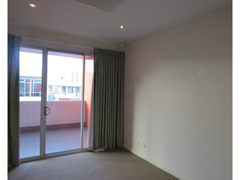 103/20-24 Metro Parade, Mawson Lakes SA 5095