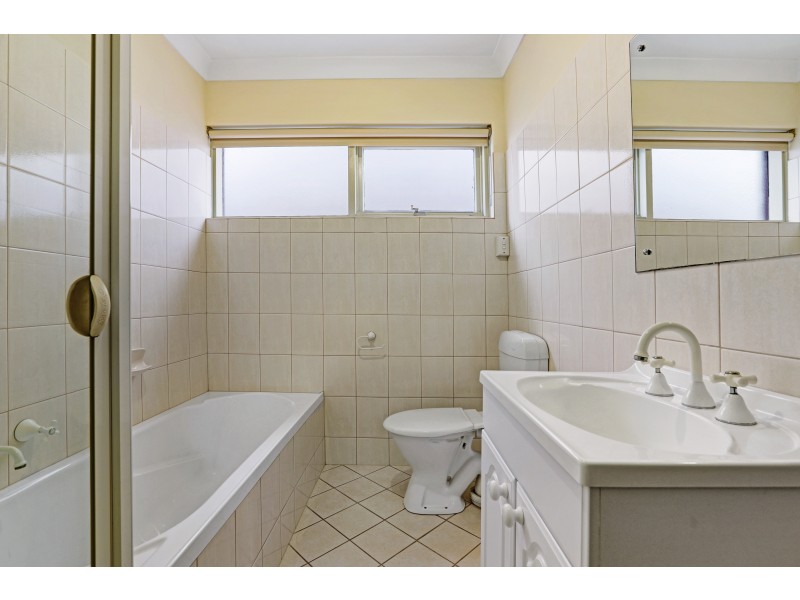11 Pangari Drive, Fairview Park SA 5126