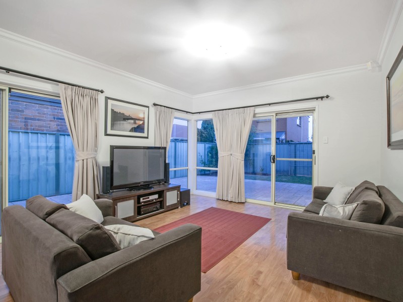 20  Lord Howe Crescent, Mawson Lakes SA 5095
