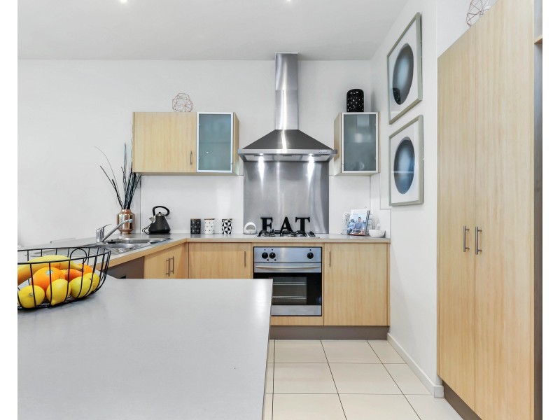 4 Portsmouth Lane, Mawson Lakes SA 5095