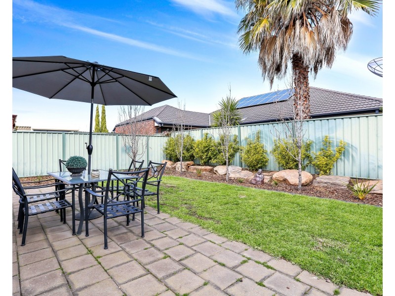 4 Portsmouth Lane, Mawson Lakes SA 5095