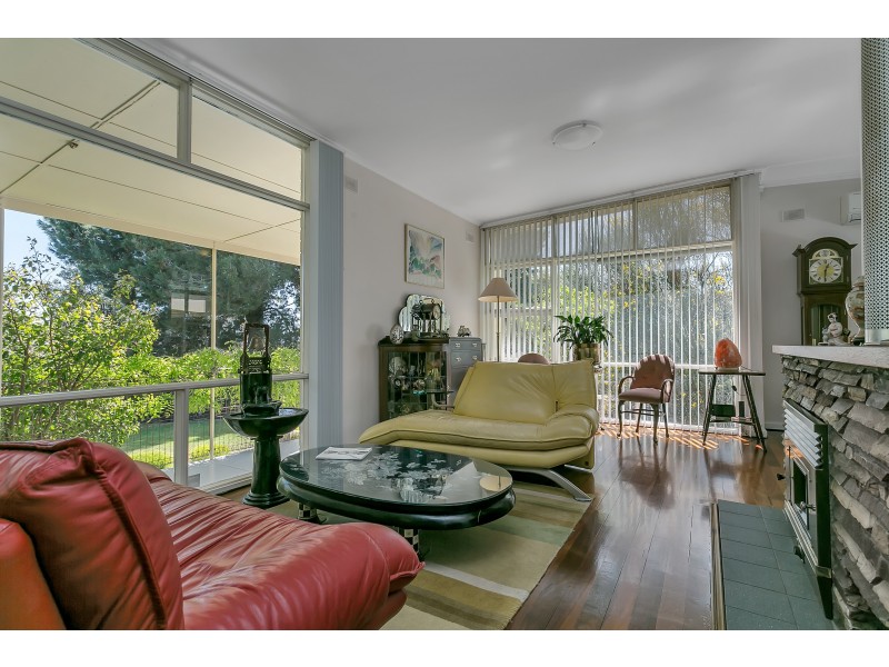 25 Cynthia Street, Para Hills SA 5096