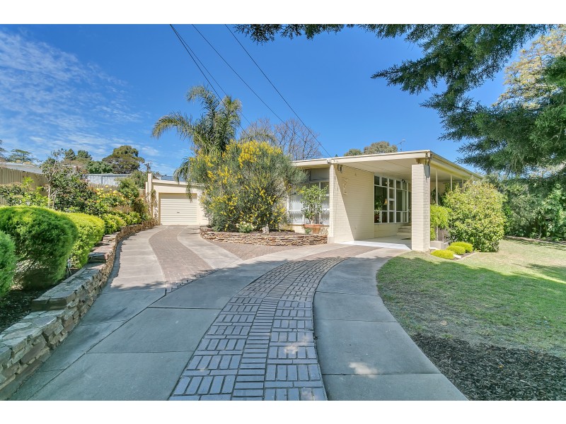 25 Cynthia Street, Para Hills SA 5096