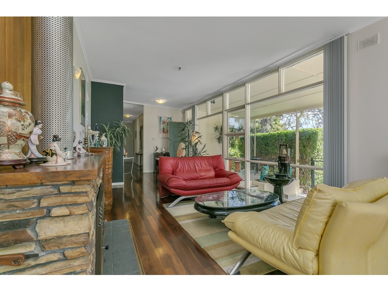 25 Cynthia Street, Para Hills SA 5096