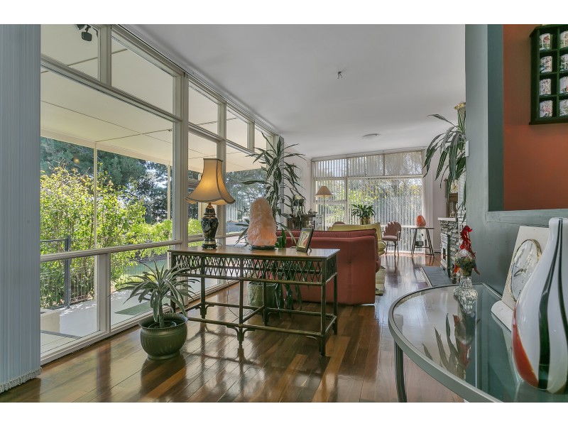 25 Cynthia Street, Para Hills SA 5096