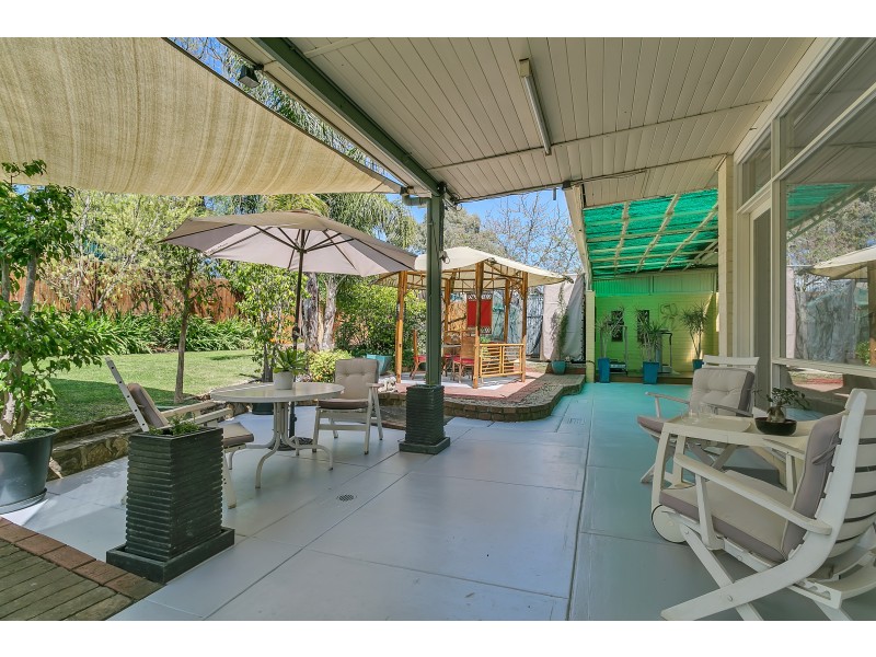 25 Cynthia Street, Para Hills SA 5096