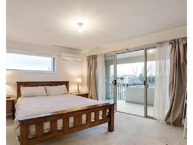 36D Elder Drive, Mawson Lakes SA 5095