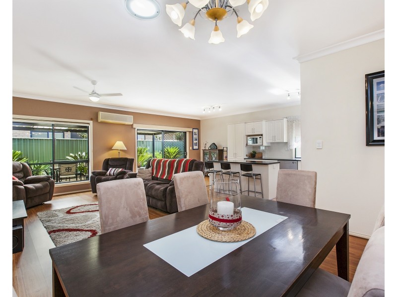 13 Heard Avenue, Mawson Lakes SA 5095