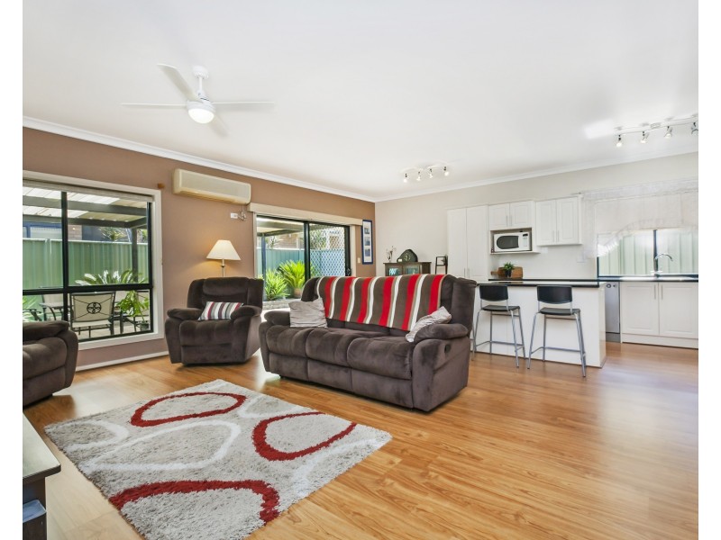 13 Heard Avenue, Mawson Lakes SA 5095