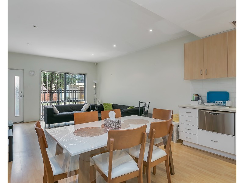 29A The Strand, Mawson Lakes SA 5095