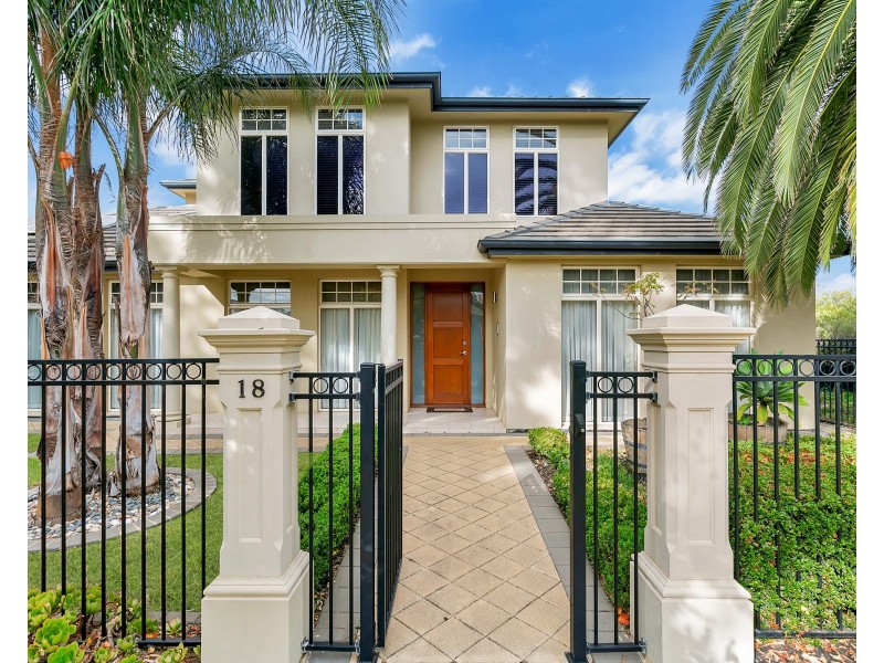 18 Frome Crescent, Mawson Lakes SA 5095