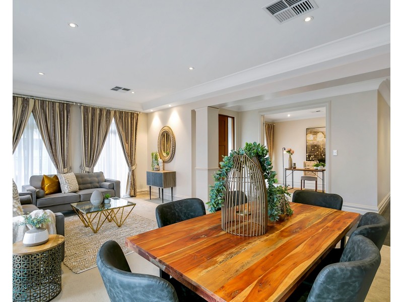 18 Frome Crescent, Mawson Lakes SA 5095