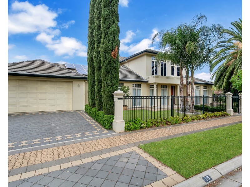 18 Frome Crescent, Mawson Lakes SA 5095