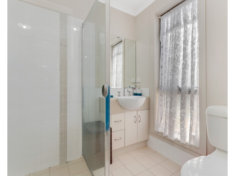2 Alexandrina Crescent, Andrews Farm SA 5114