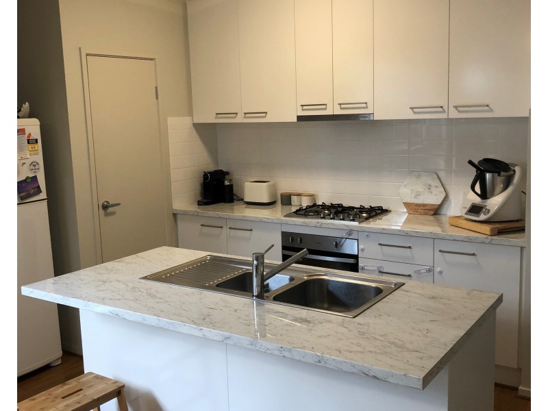 15 Rutherglen Avenue, Valley View SA 5093