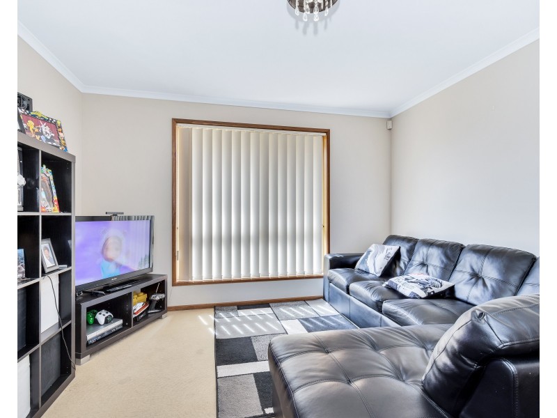 4 Alyssum Court, Para Hills West SA 5096