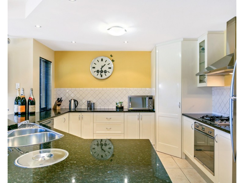 4  Mckinlay Court, Mawson Lakes SA 5095