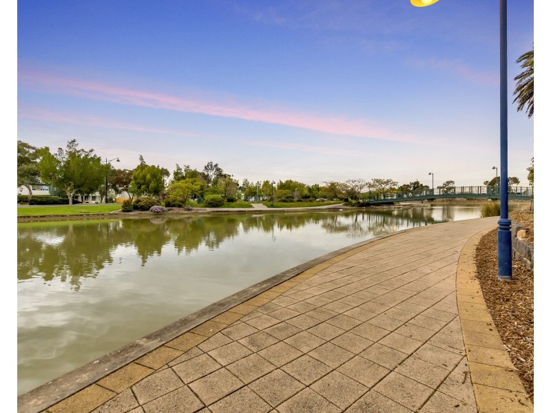 4  Mckinlay Court, Mawson Lakes SA 5095