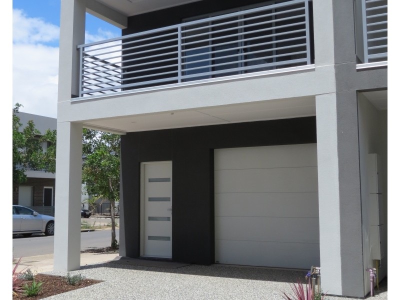 18  Jefferies Lane, Mawson Lakes SA 5095