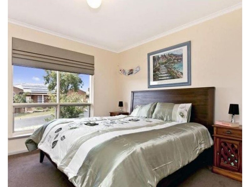 14 Ronald Road, Redwood Park SA 5097