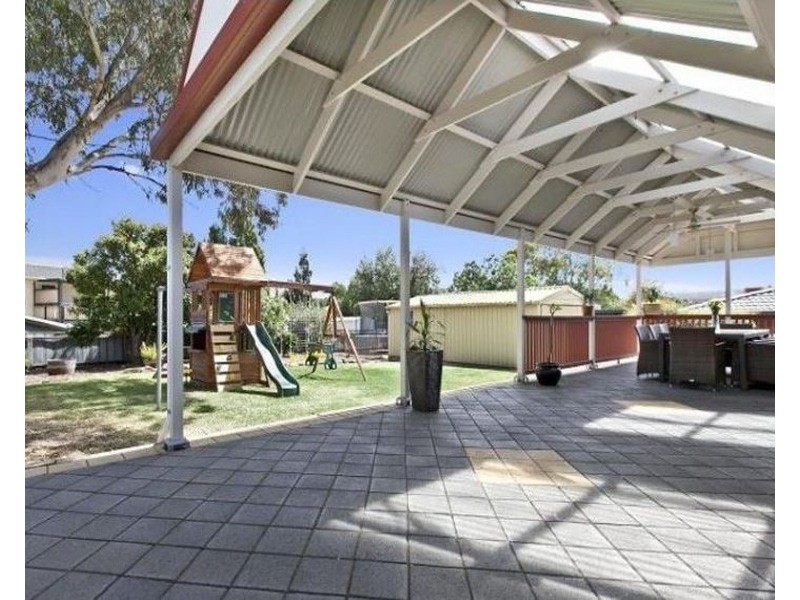 14 Ronald Road, Redwood Park SA 5097