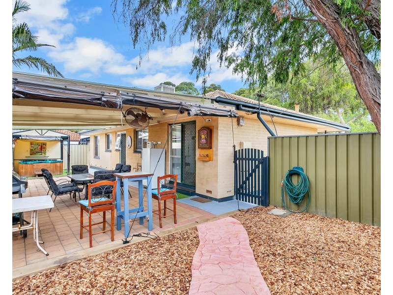 2 Galway Crescent, Salisbury Downs SA 5108