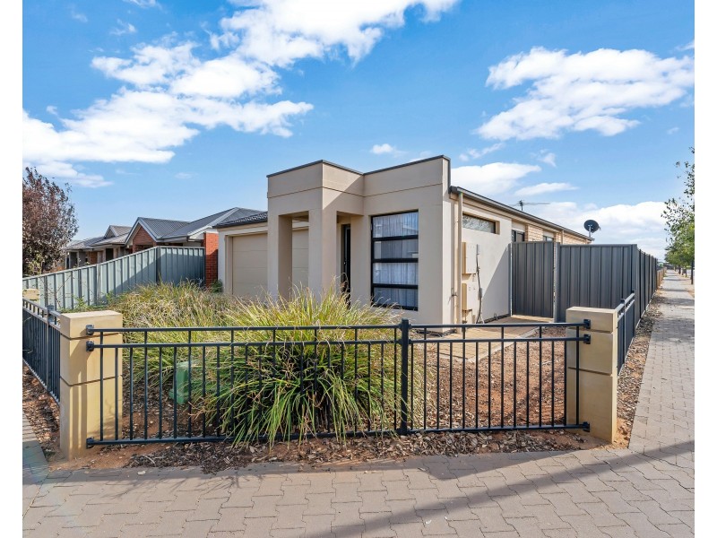 2 Alexandrina Crescent, Andrews Farm SA 5114