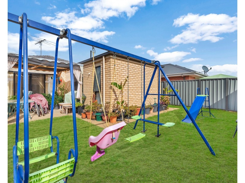 2 Alexandrina Crescent, Andrews Farm SA 5114