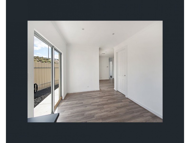 32 Augustine Street, Mawson Lakes SA 5095