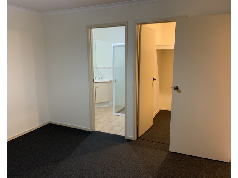 36 Chapel Hill Road, Greenwith SA 5125