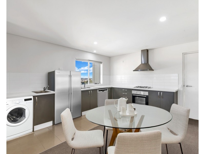 27/32-36 Riverside Street, Mawson Lakes SA 5095