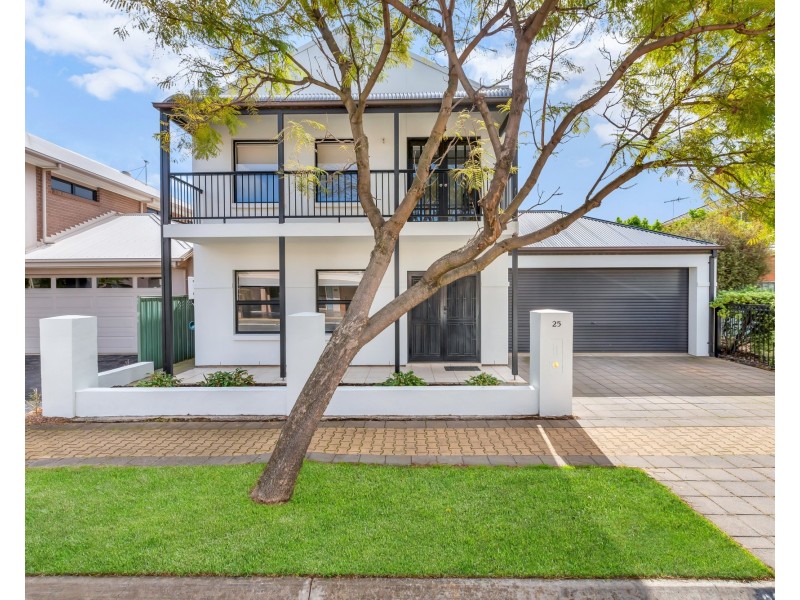 25 Lomond Circuit, Mawson Lakes SA 5095