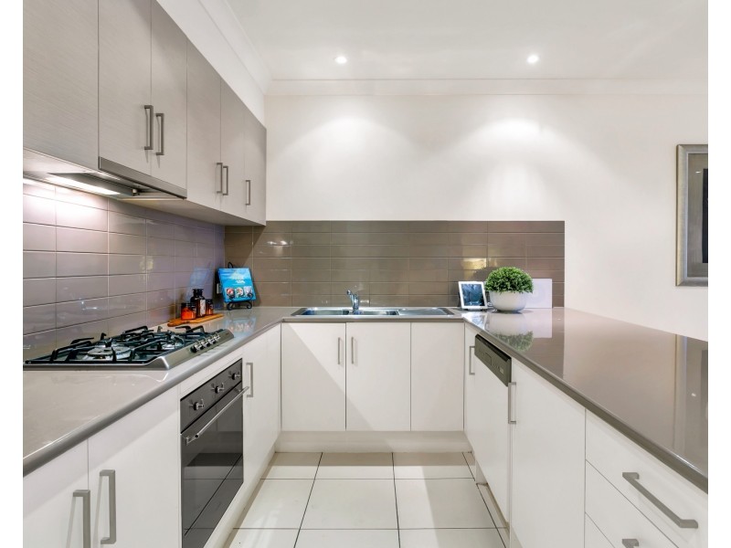 17 Santorini Walk, Mawson Lakes SA 5095