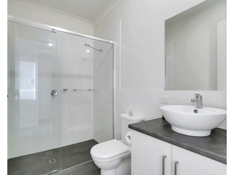 17 Santorini Walk, Mawson Lakes SA 5095