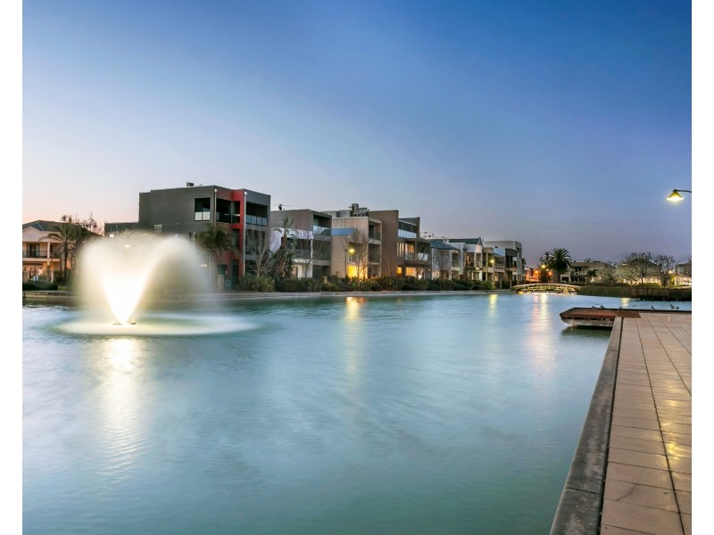17 Santorini Walk, Mawson Lakes SA 5095