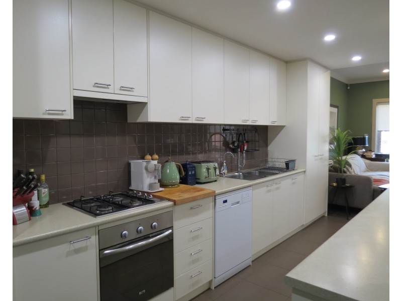 54 grasswren way, Mawson Lakes SA 5095