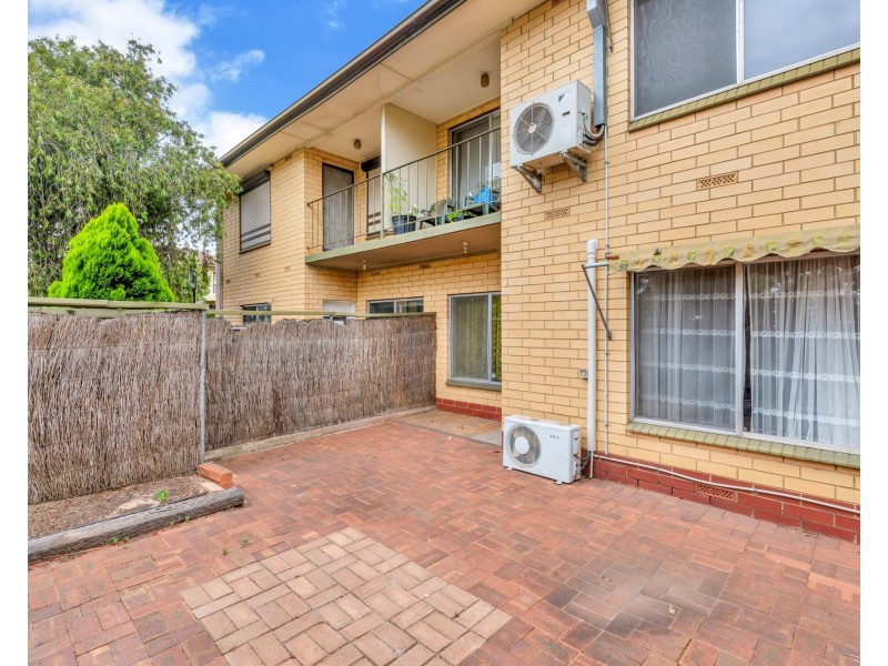2/25A Muller Road, Hampstead Gardens SA 5086