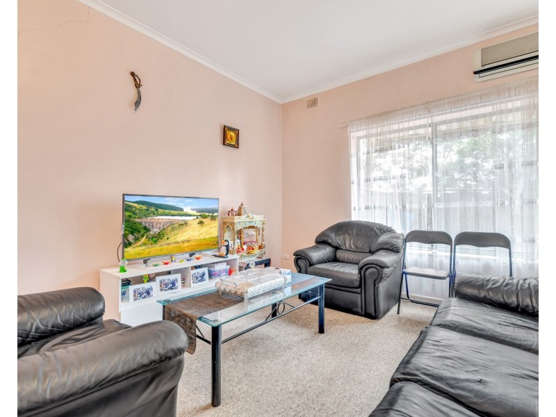 2/25A Muller Road, Hampstead Gardens SA 5086