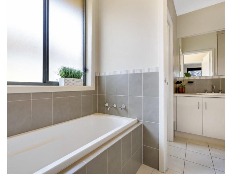 6 Ramsay Way, Para Hills West SA 5096